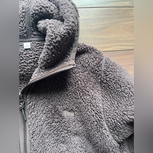 Aritzia TNA Teddy Sherpa Zip Up Jacket With Hood Size S - Picture 4 of 9